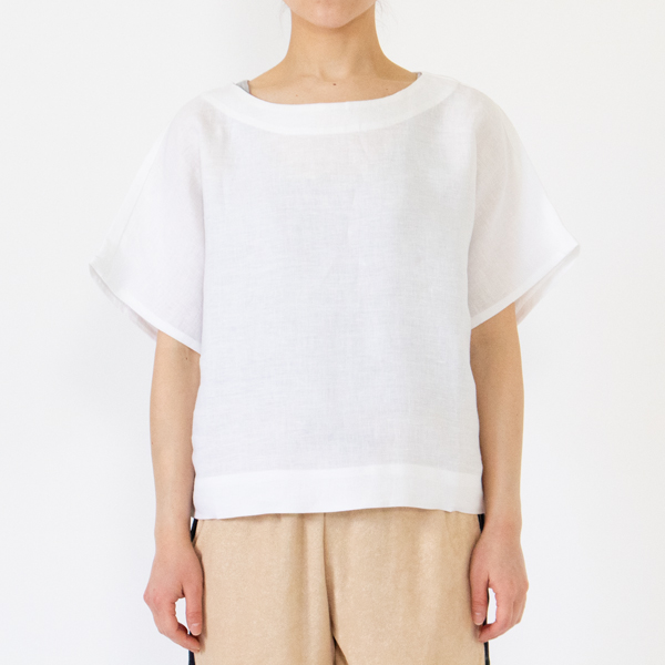 WHITE-XS・身長162cm