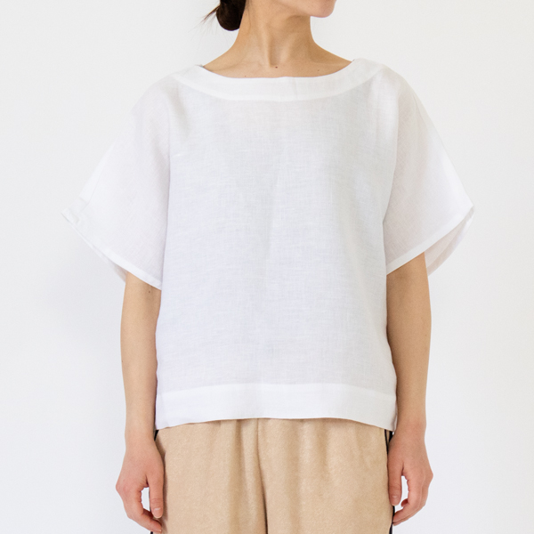 WHITE-S・身長162cm