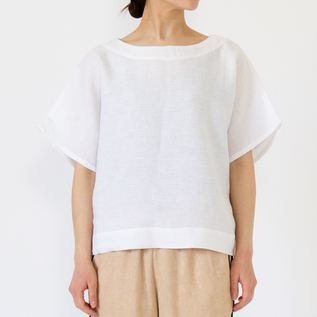 WHITE-S・身長162cm