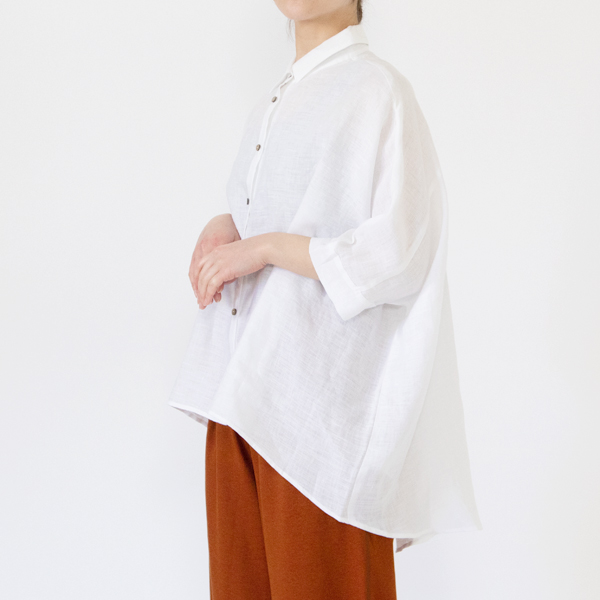 WHITE・身長162cm