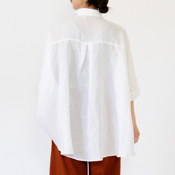 WHITE・身長162cm