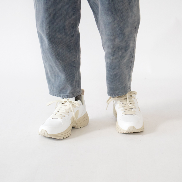 スニーカー VENTURI VC / WHITE PIERRE
