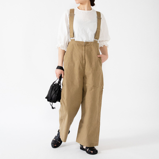 白、身長:162cm 白、身長:162cm