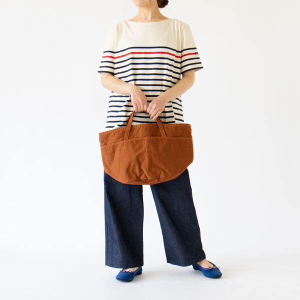 身長162cm(D69 BASE ECRU) 身長162cm(D69 BASE ECRU)