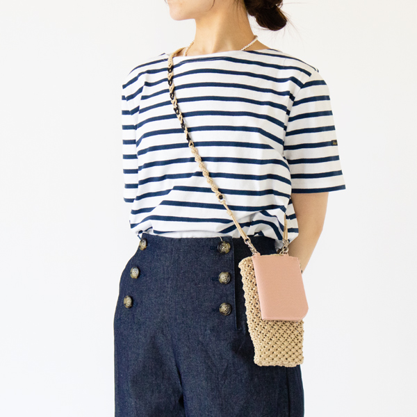 BEIGE・身長162cm BEIGE・身長162cm