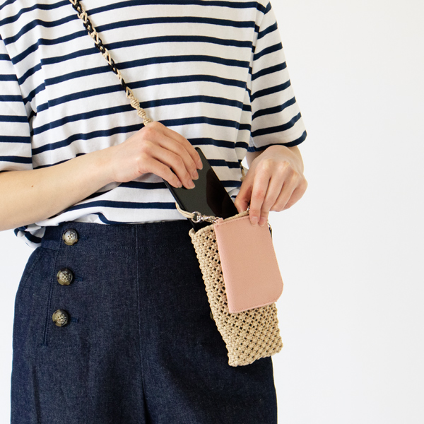 BEIGE・身長162cm BEIGE・身長162cm