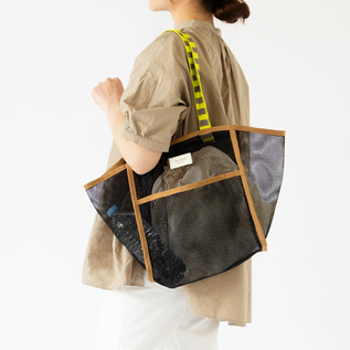 BLACK・身長162cm BLACK・身長162cm