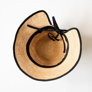 ラフィアハット nicolas／pcnq（パークニック）｜愛着を持ってずっと