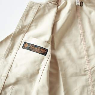 ユニセックス TRADITIONAL WORKER JACKET カバーオール BEIGE／LE