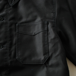 ユニセックス TRADITIONAL WORKER JACKET カバーオール NOIR／LE