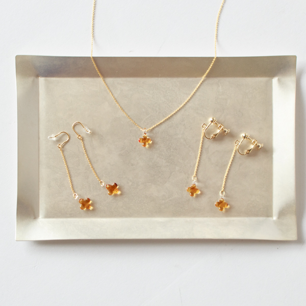 キンモクセイシリーズのピアス、イヤリング、ネックレス