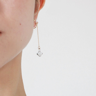 ピアス/イヤリング/ネックレス】アジサイ／HARIO Lampwork