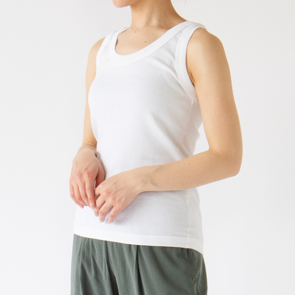 身長162cm タンクトップ BIANCO 身長162cm タンクトップ BIANCO