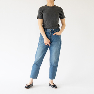 身長162cm クルーネックショートスリーブTシャツ CARBONE 身長162cm クルーネックショートスリーブTシャツ CARBONE