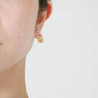 ピアス/イヤリング/ネックレス】ミモザ／HARIO Lampwork Factory