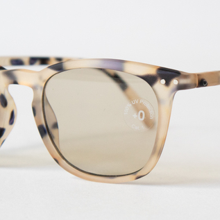 LIGHT TORTOISE LIGHT TORTOISE