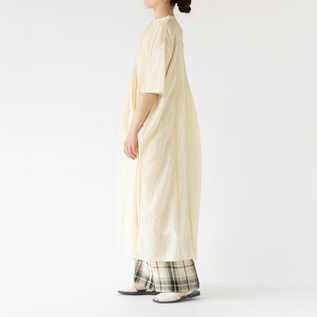BEIGE、身長:162cm BEIGE、身長:162cm
