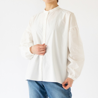 身長162cm・WHT