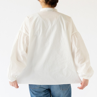 身長162cm・WHT