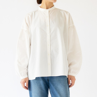 身長162cm・WHT