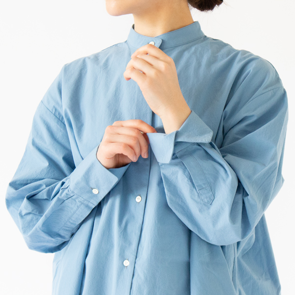 袖口を折り返しても素敵(身長162cm・BLU) 袖口を折り返しても素敵(身長162cm・BLU)