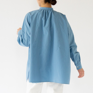 身長162cm・BLU