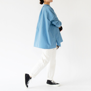身長162cm・BLU