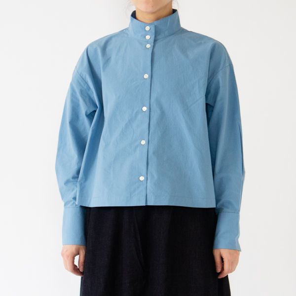 身長162cm・BLU