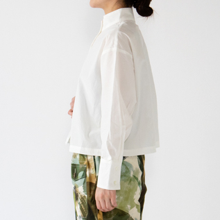 身長162cm・WHT