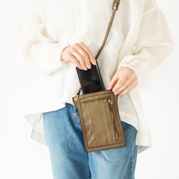 OLIVE・身長162cm