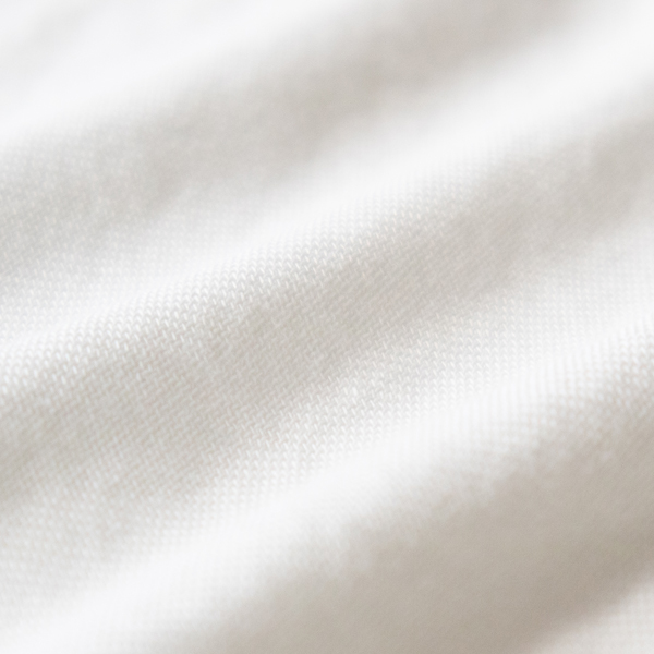 クールローレルという加工で接触冷感機能を持たせた強撚天竺素材(WHITE)
