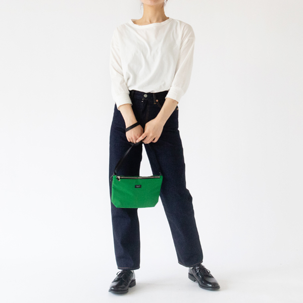 身長162cm・WHITE