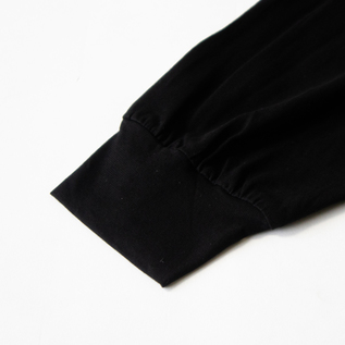 コンパクトな袖口(BLACK) コンパクトな袖口(BLACK)