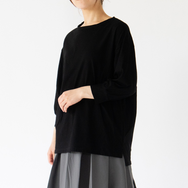 身長162cm・BLACK