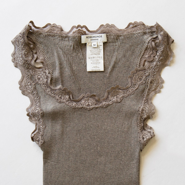BROWN MELANGE