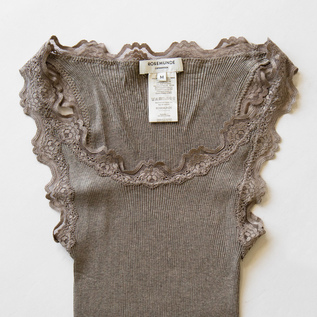 シルクレース タンクトップ／ROSEMUNDE（ロサムンド）｜愛着を持って