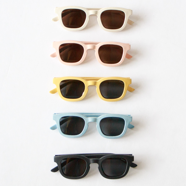 キッズサングラス CREAM 02 キッズサングラス CREAM 02