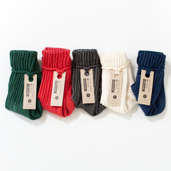 GREEN、RED、CHARCOAL GRAY、IVORY、NAVYの5色