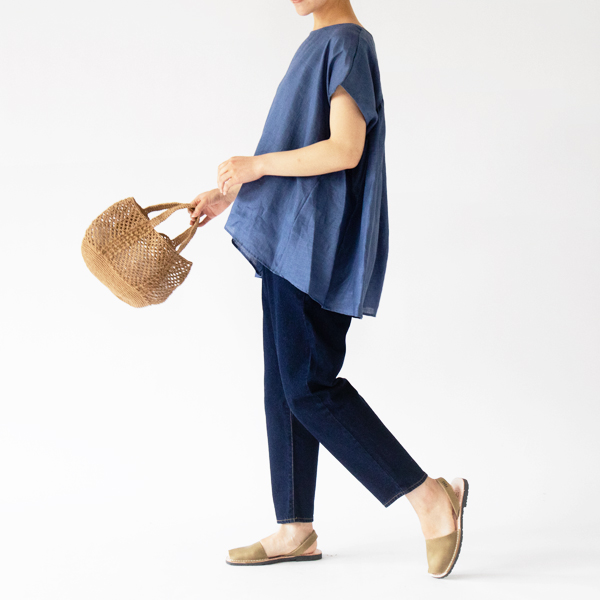 身長162cm・BLUE