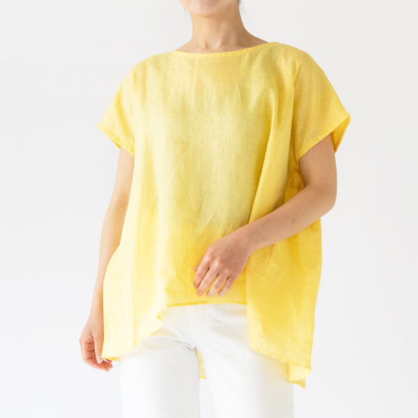 身長162cm・YELLOW