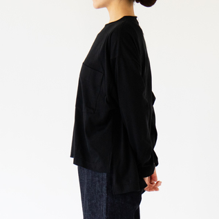BLACK・身長162cm BLACK・身長162cm