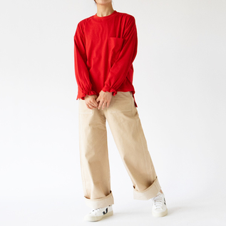 RED・身長162cm RED・身長162cm