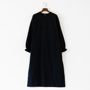 40リバーシブル天竺　ロングスリーブワンピース(BLACK)