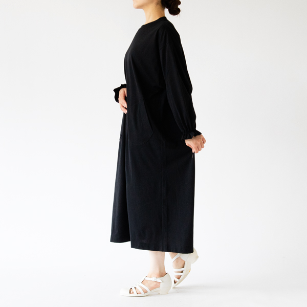 BLACK・身長162cm