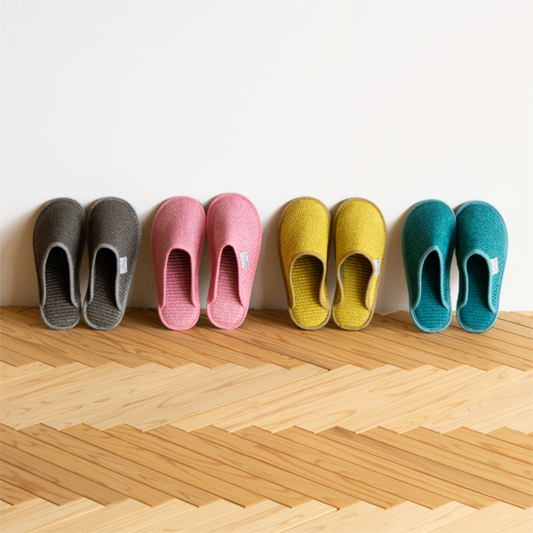 ラフィアシリーズは全4色