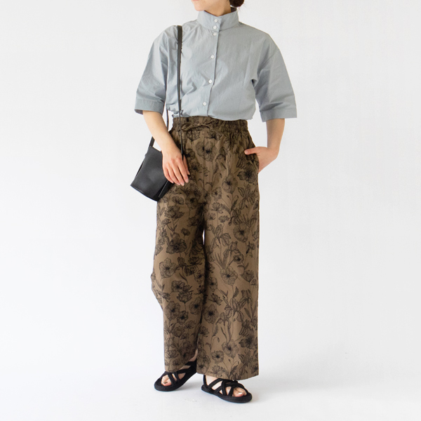 身長162cm・BROWN