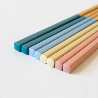 箸とケースセット／公長齋小菅（こうちょうさいこすが）｜愛着を持って