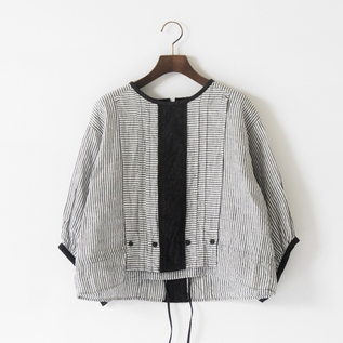 配色ピンタックブラウス(BLACK)
