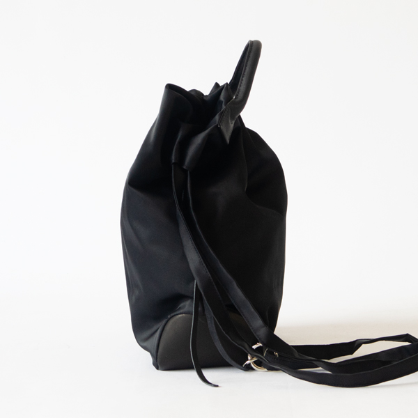 レザー×ナイロン2wayバッグ レザー×ナイロン2wayバッグ