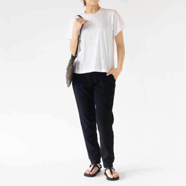 身長：162cm(S)